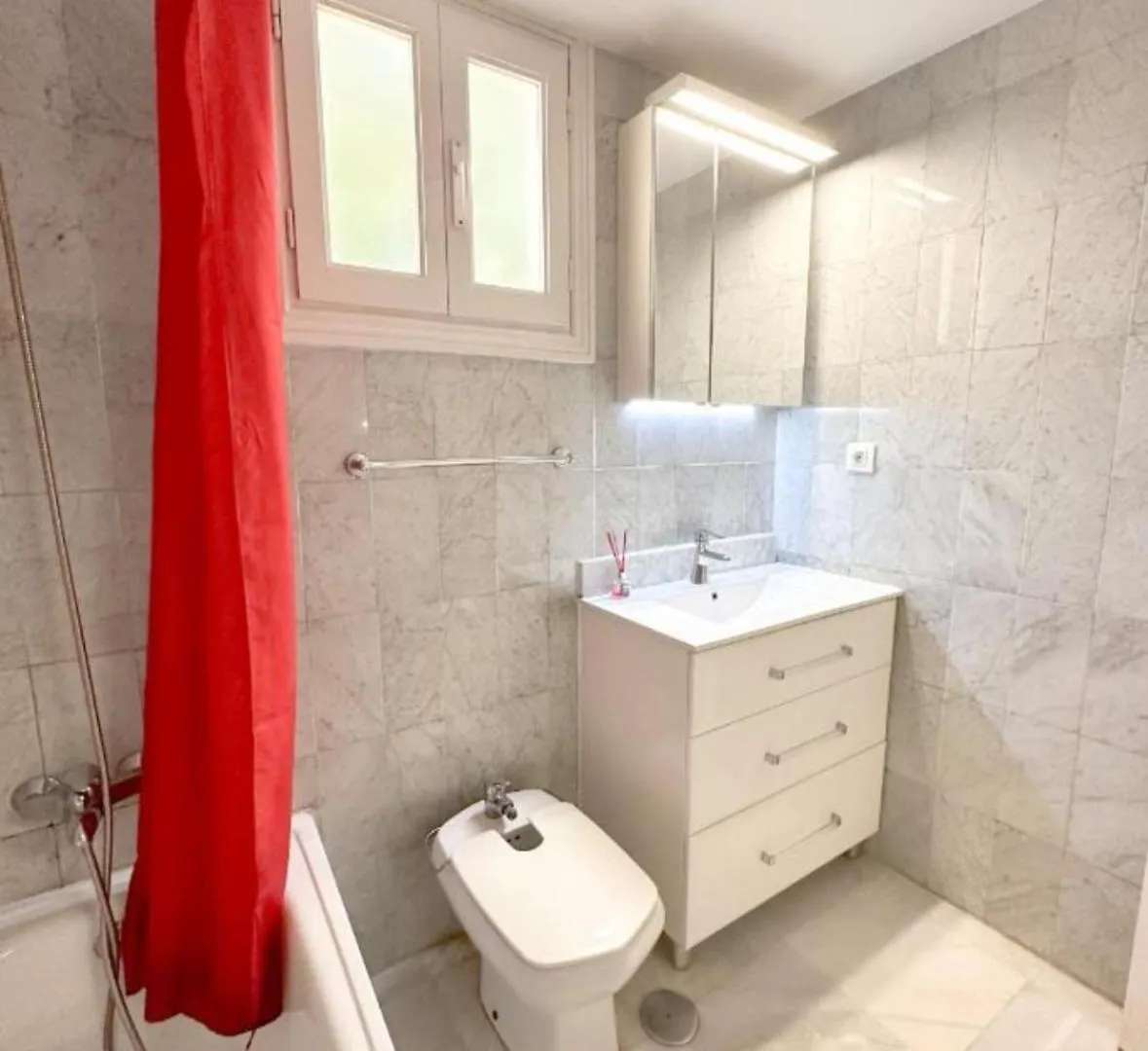 Royal Room In Marina Botafoch Ibiza Bed and breakfast